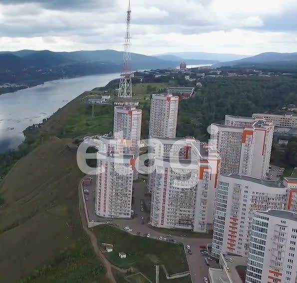 квартира г Красноярск р-н Октябрьский ул Борисова 42 фото 8