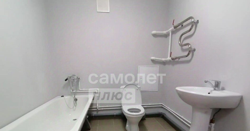квартира г Калуга р-н Октябрьский ул Ленина 10 фото 4
