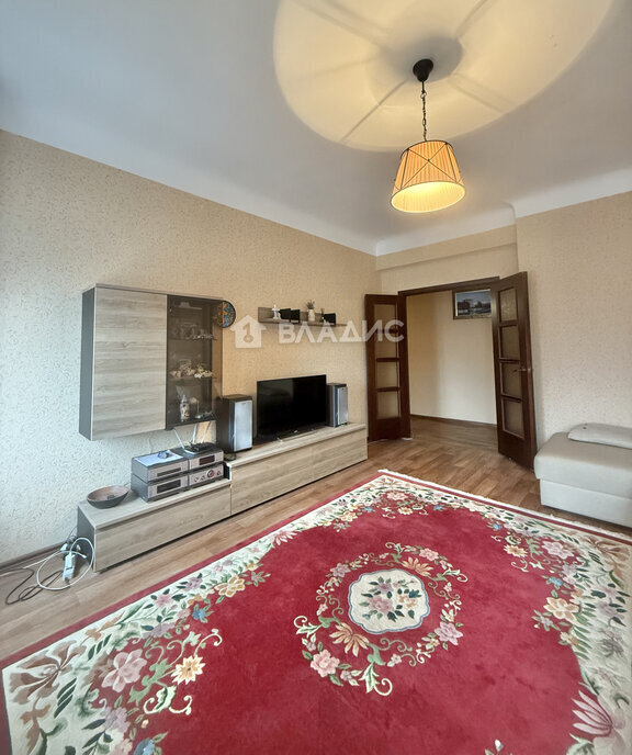квартира г Волгоград р-н Центральный ул Коммунистическая 16а фото 1