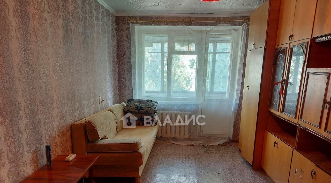 квартира г Волгоград р-н Тракторозаводский ул им. Луговского 11 фото 4