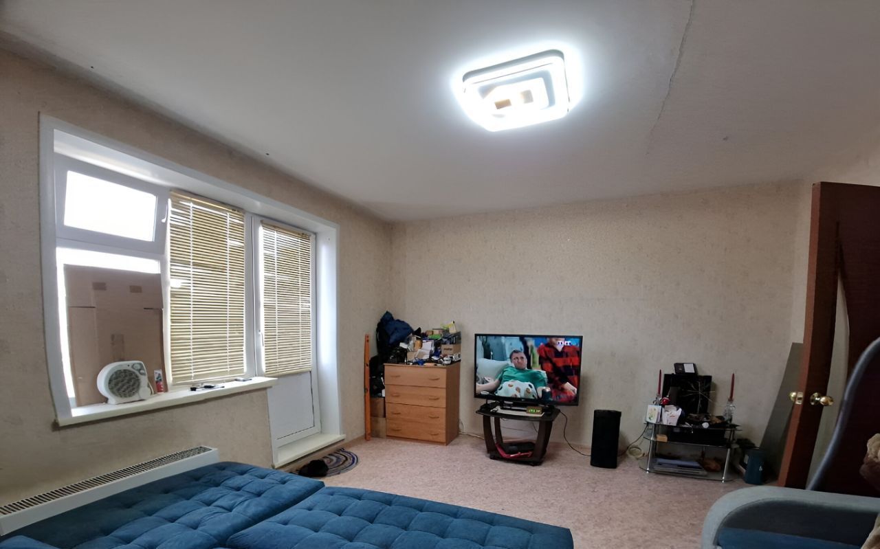квартира г Мыски микрорайон Притомский кв-л 18-ый 20 фото 2