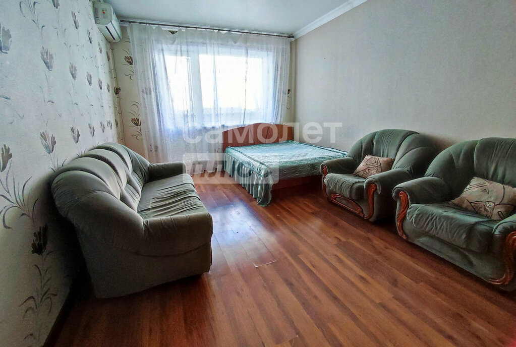 квартира г Астрахань р-н Кировский ул Куликова 13 фото 3