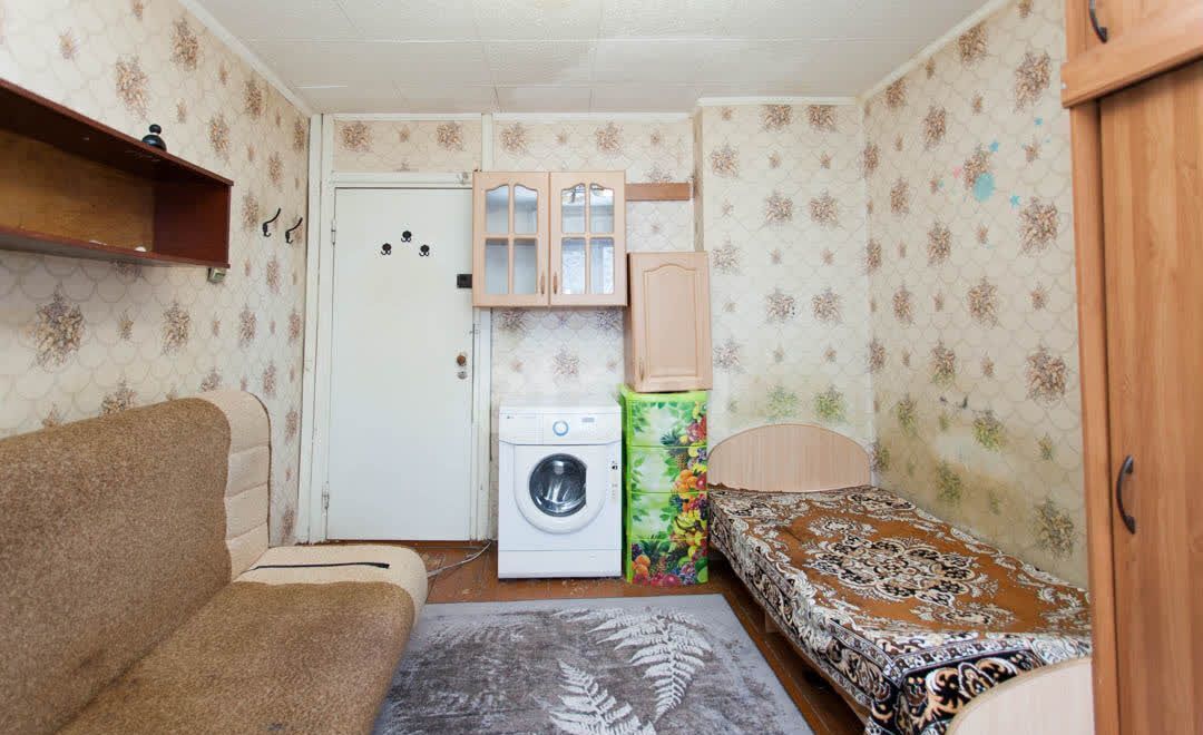 комната г Сургут р-н Центральный ул Просвещения 13 Тюменская обл. фото 1