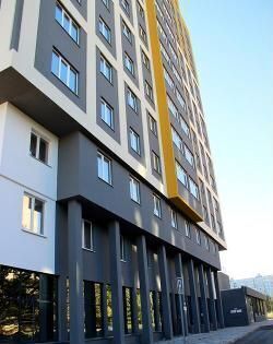 квартира г Тольятти р-н Автозаводский ул Фрунзе 2в фото 1