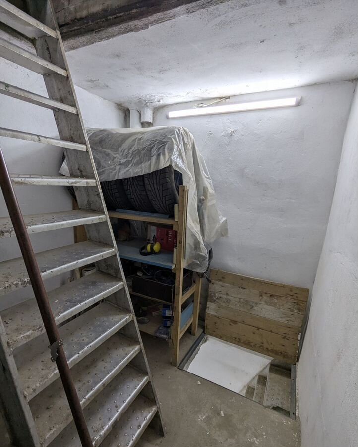 гараж г Волгоград р-н Красноармейский ул им. адмирала Макарова 86 фото 16