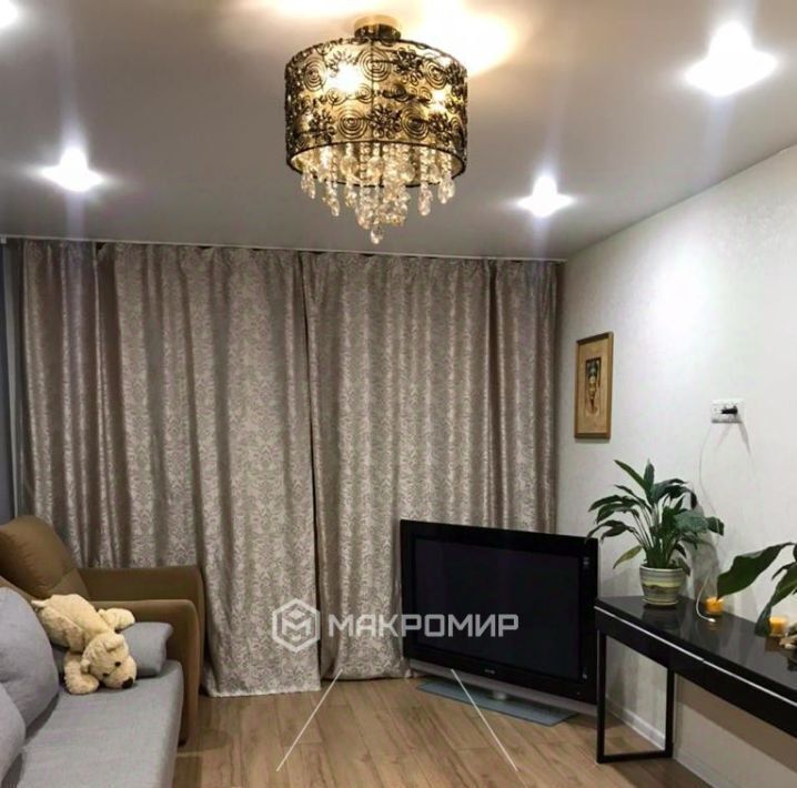 квартира г Новосибирск Берёзовая роща ул Авиастроителей 27 фото 16