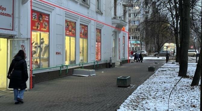 торговое помещение г Нижний Новгород р-н Московский Буревестник ул Коминтерна 4 фото 1
