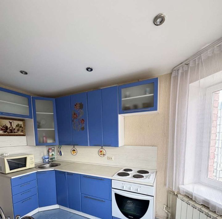 квартира г Тольятти р-н Автозаводский б-р Цветной 35 16-й кв-л фото 3