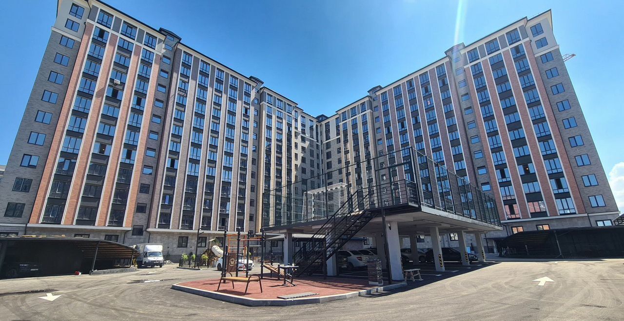 квартира г Нальчик Горная ул. Героя России Т. М. Тамазова, 3 фото 1