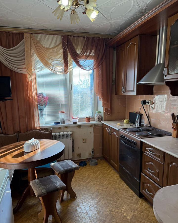 квартира г Тольятти р-н Центральный 72 квартал ул Голосова 44 фото 1