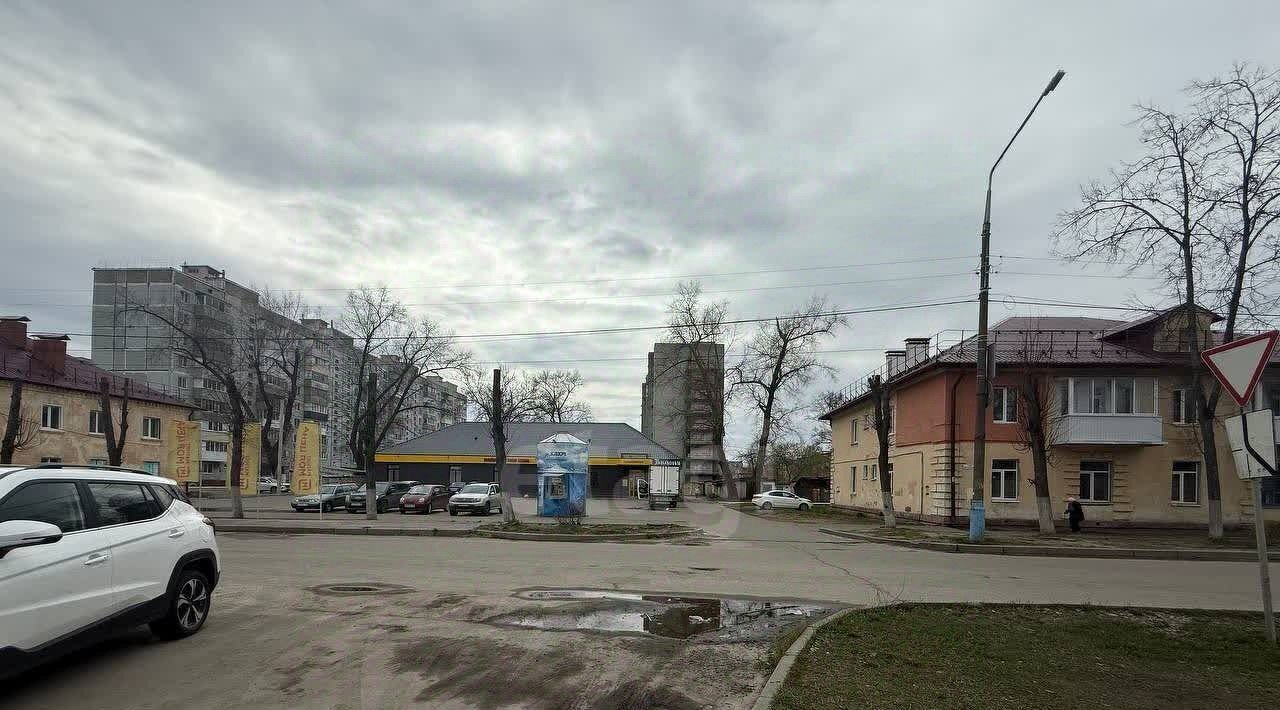 офис г Брянск р-н Володарский ул 11 лет Октября 2б фото 9