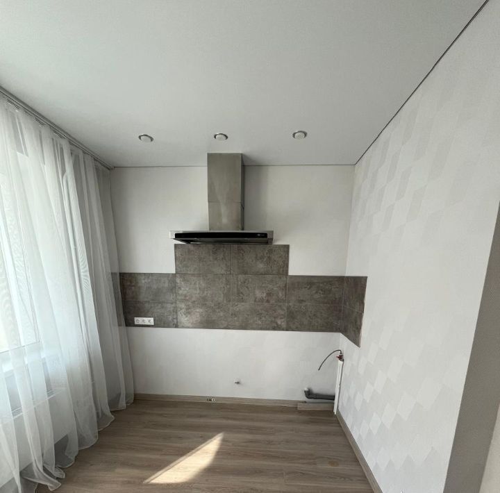 квартира г Саратов р-н Заводской проезд 2-й Азовский 30 фото 8