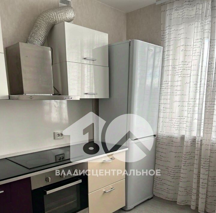квартира г Новосибирск ул Тихвинская 14 Площадь Маркса фото 1