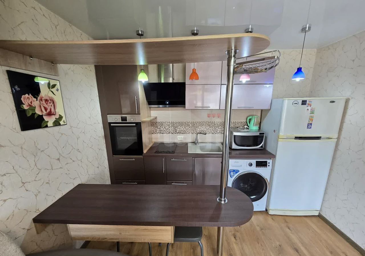 квартира г Владивосток р-н Ленинский ул Адмирала Кузнецова 42а фото 2