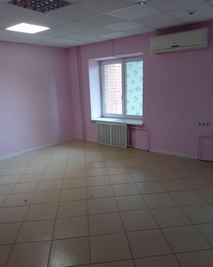торговое помещение г Волгоград р-н Дзержинский пр-кт Маршала Жукова 112а фото 19