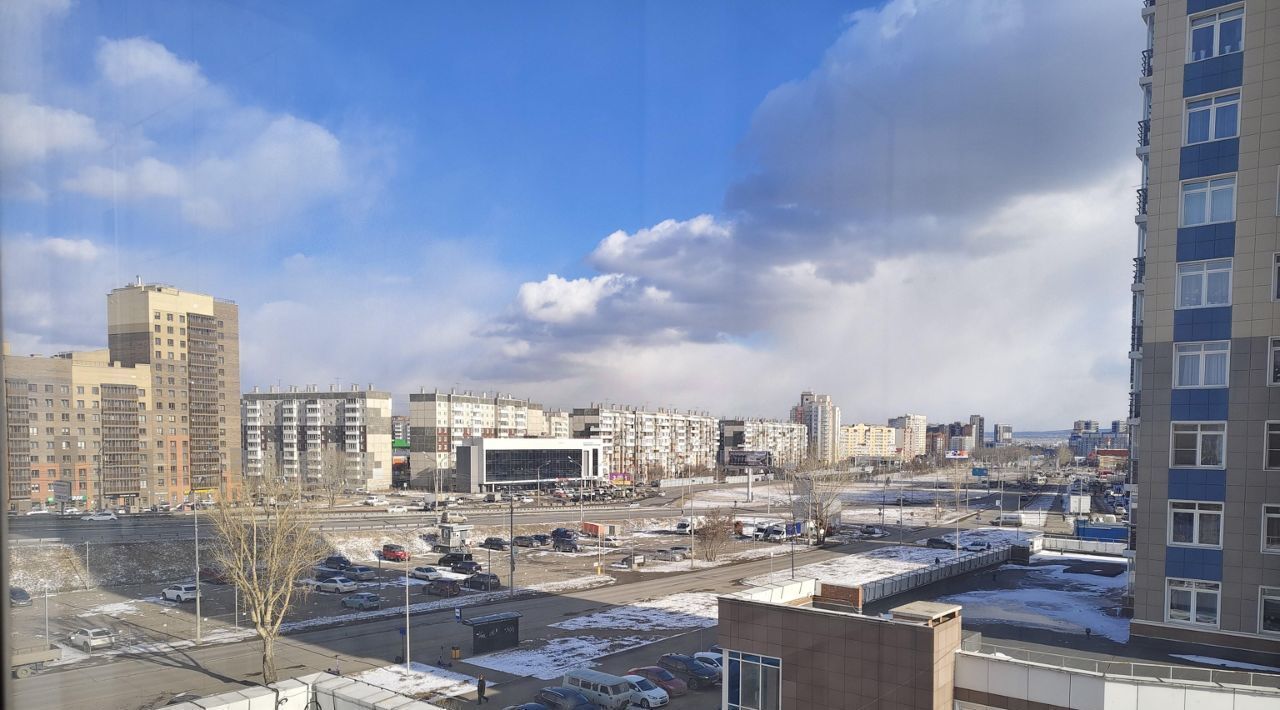 квартира г Красноярск р-н Советский ул Авиаторов 47 фото 7