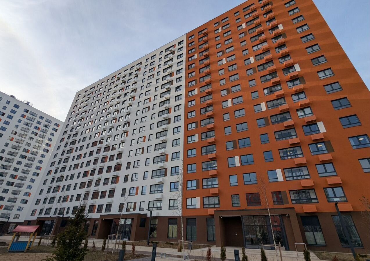 квартира г Ярославль р-н Фрунзенский ул Академика Колмогорова 26 Волга парк фото 1