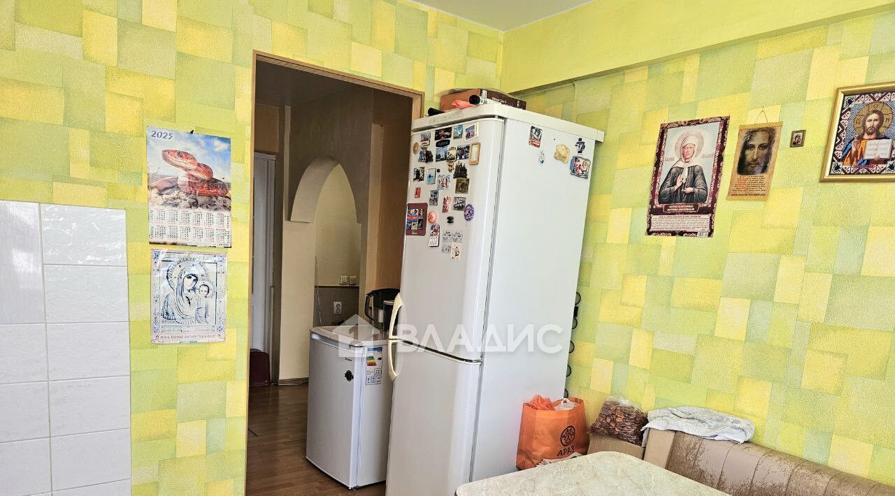 квартира г Ангарск мкр 6а 18 фото 5