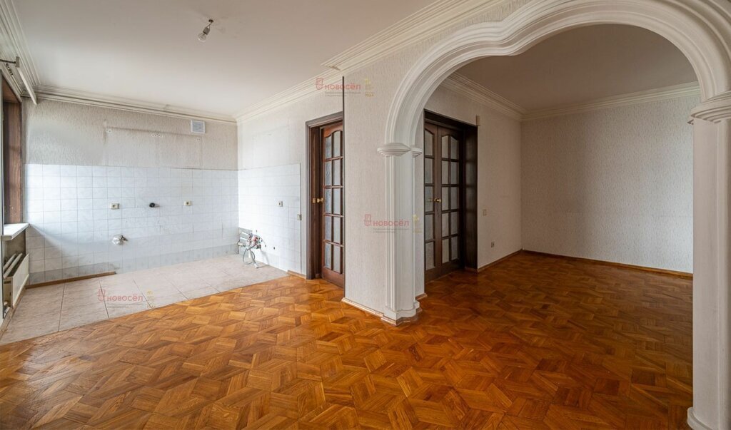 квартира г Екатеринбург р-н Верх-Исетский ул Токарей 24 Площадь 1905 Года фото 12