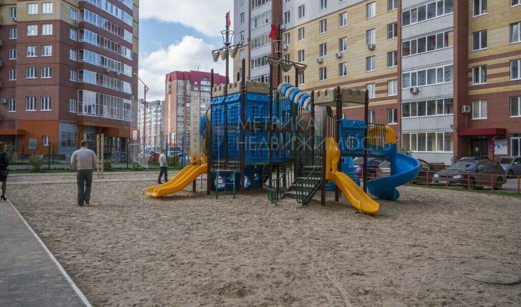квартира г Тюмень ул Василия Гольцова 15 фото 1