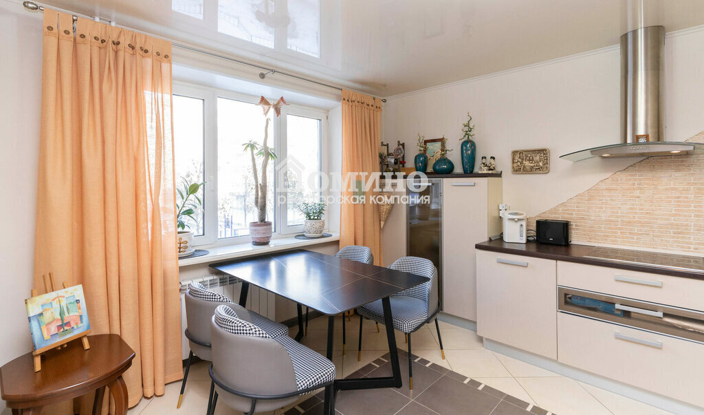квартира г Тюмень ул Пермякова 71к/3 фото 2