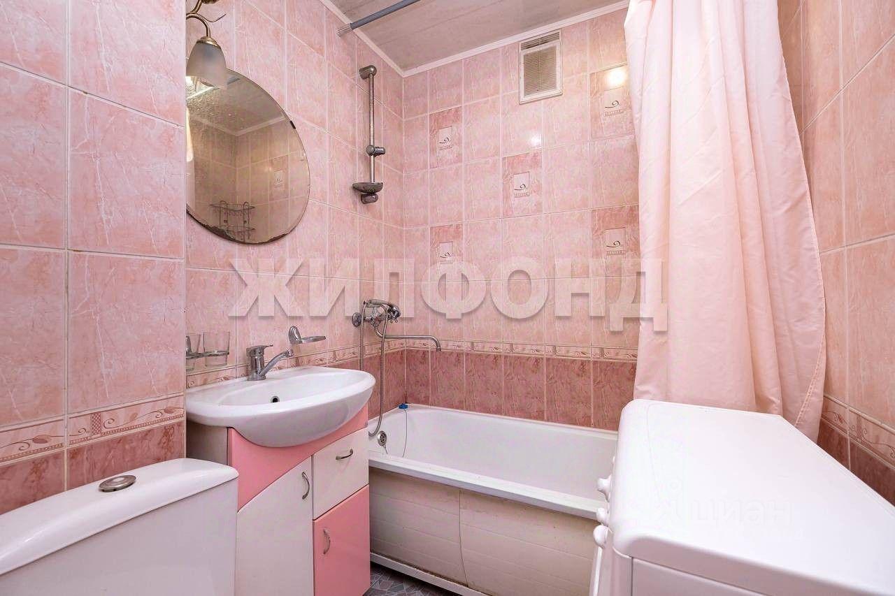 квартира г Новосибирск р-н Центральный ул Ольги Жилиной 92 фото 1