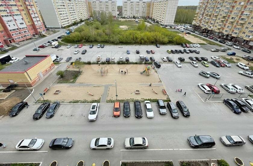 квартира г Тюмень ул Малая Боровская 28 фото 12