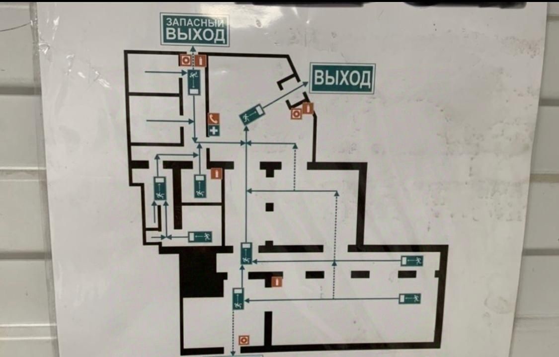 торговое помещение г Саратов р-н Ленинский ул им Шехурдина А.П. 36 фото 2