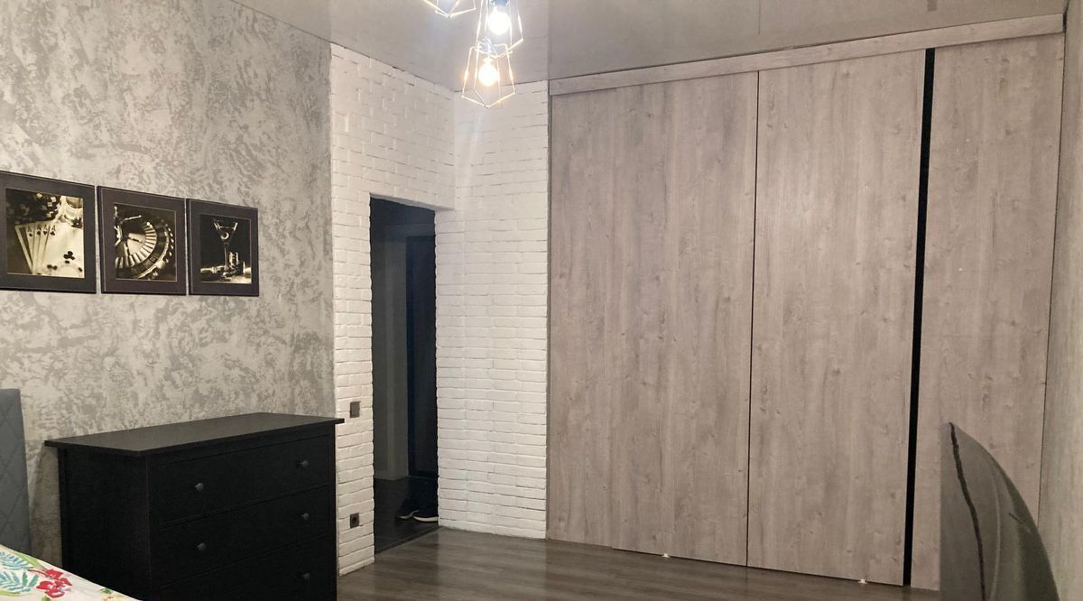 квартира г Калининград р-н Ленинградский ул Орудийная 30а фото 1