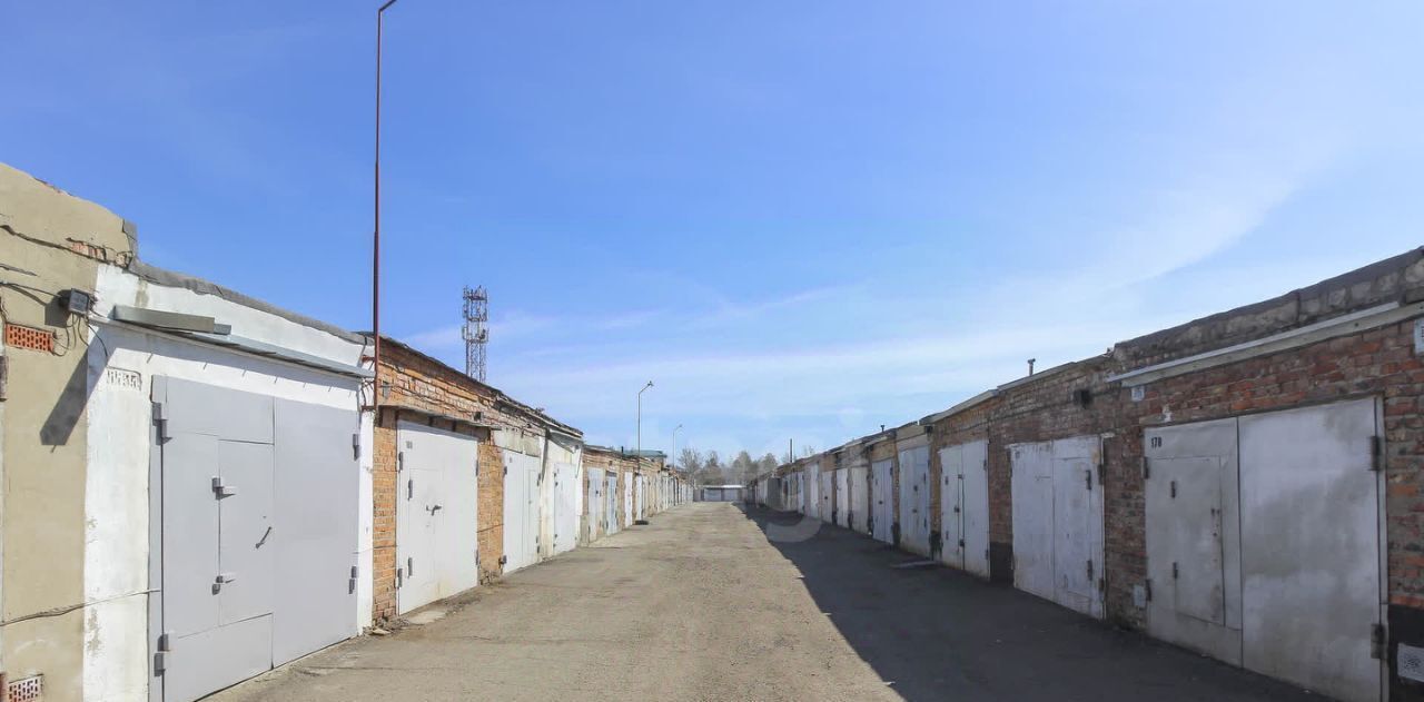 гараж г Омск р-н Кировский ул Дергачева 36/4 фото 11