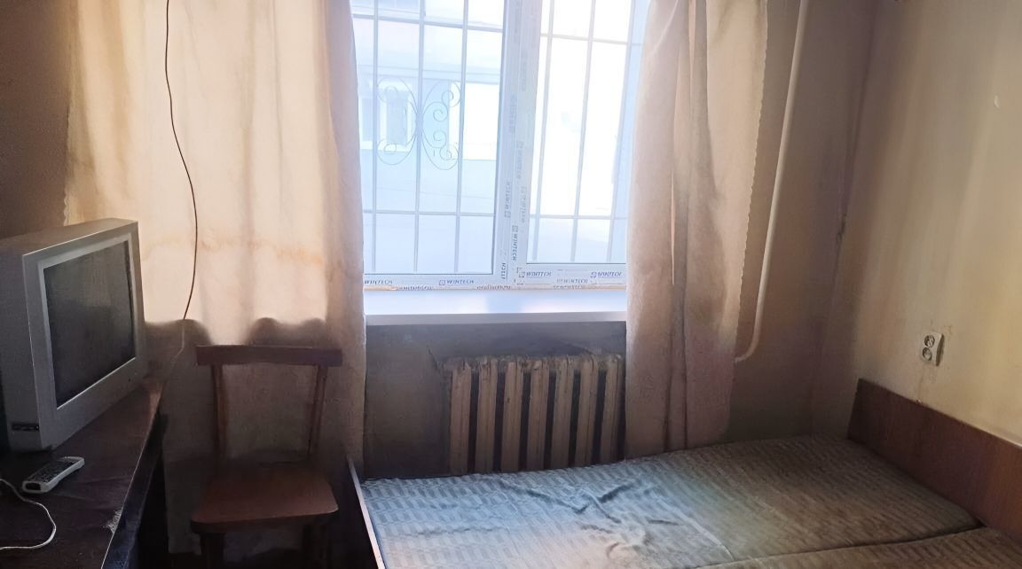 комната г Волгоград р-н Центральный ул им. Ткачева 4 фото 1