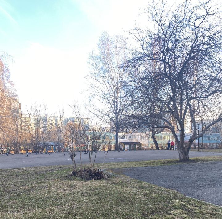 квартира г Новокузнецк р-н Новоильинский ул Новоселов 55 фото 3