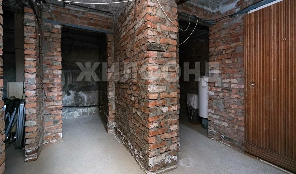 дом г Новосибирск пер 11-й Порт-Артурский 11 Площадь Маркса фото 13