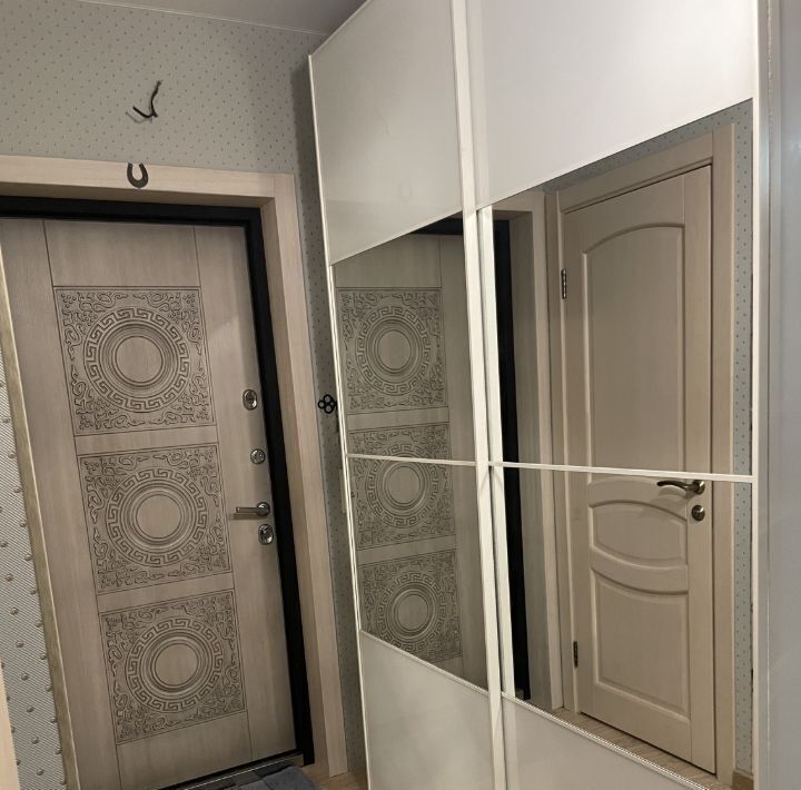 квартира г Сургут ул Иосифа Каролинского 10 30-й фото 18