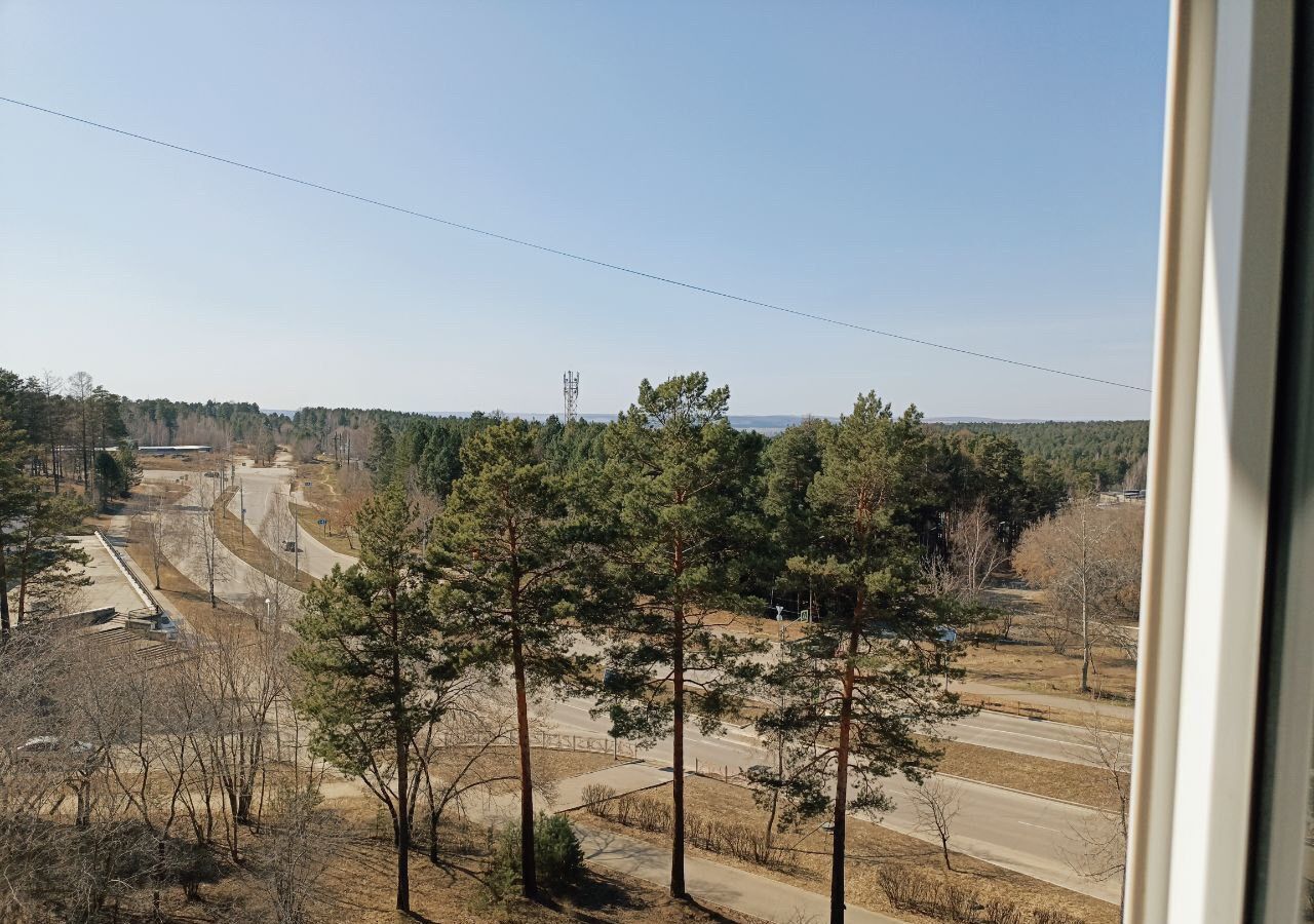 квартира г Иркутск мкр Юбилейный 42, Саянск фото 4