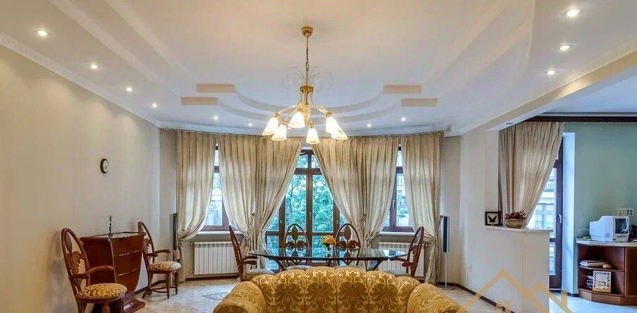 квартира г Казань метро Площадь Тукая ул Малая Красная 6 фото 1