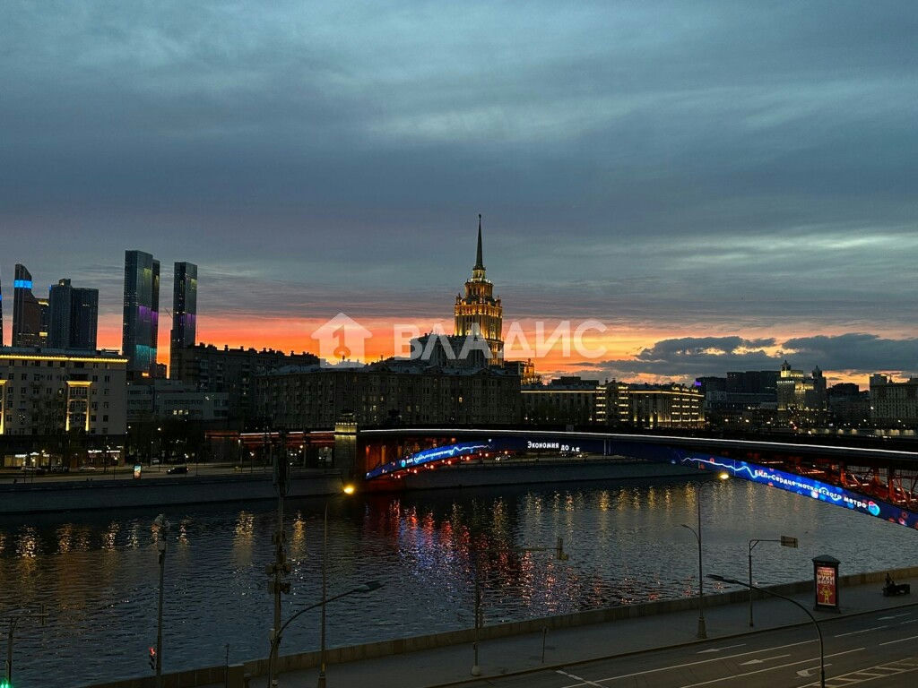 квартира г Москва метро Смоленская наб Смоленская 2 фото 38