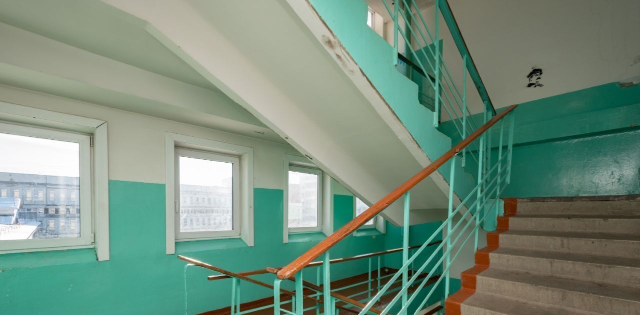 квартира г Иркутск р-н Октябрьский пр-кт Маршала Жукова 70а фото 2