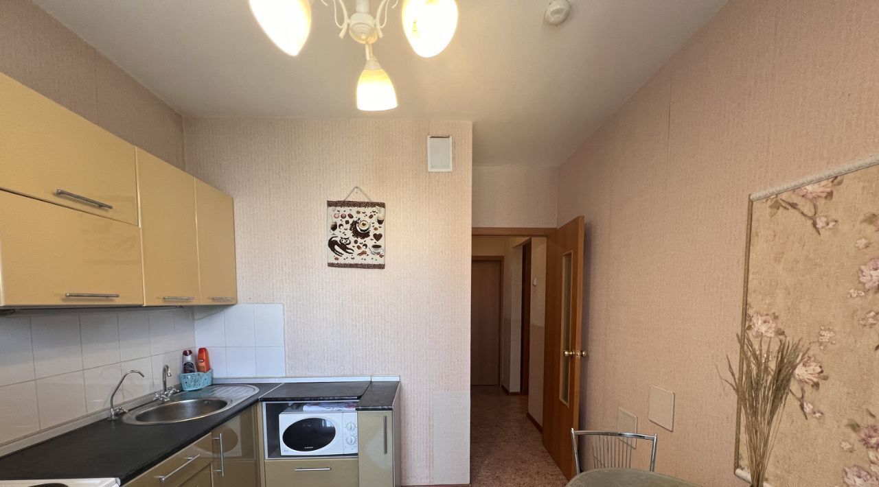 квартира г Челябинск р-н Центральный ул Академика Сахарова 22 фото 2