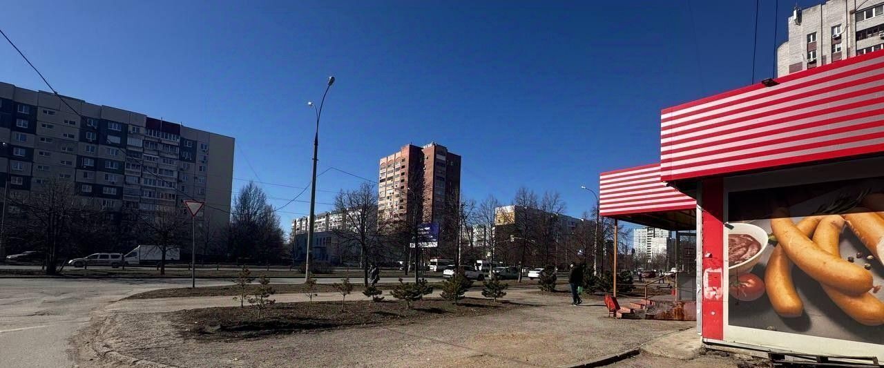 свободного назначения г Тольятти р-н Автозаводский ул 70 лет Октября 16 фото 6