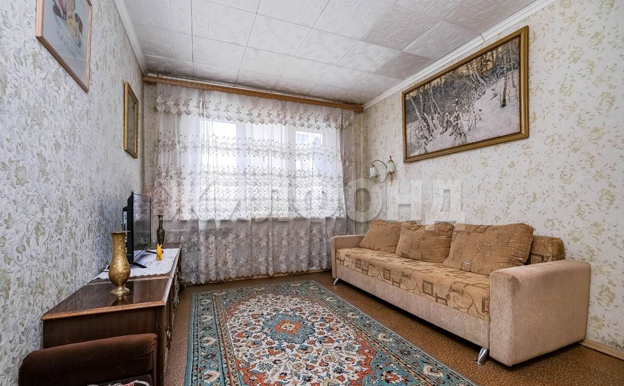 квартира г Новосибирск Берёзовая роща ул Кошурникова 18 фото 3