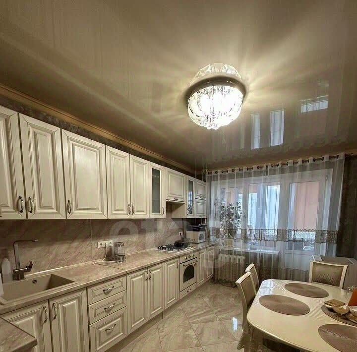 квартира г Ростов-на-Дону р-н Советский Западный ул Жмайлова 4/10 фото 3
