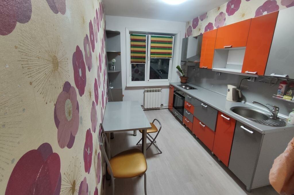 квартира г Новокузнецк ул Кирова 75 фото 2