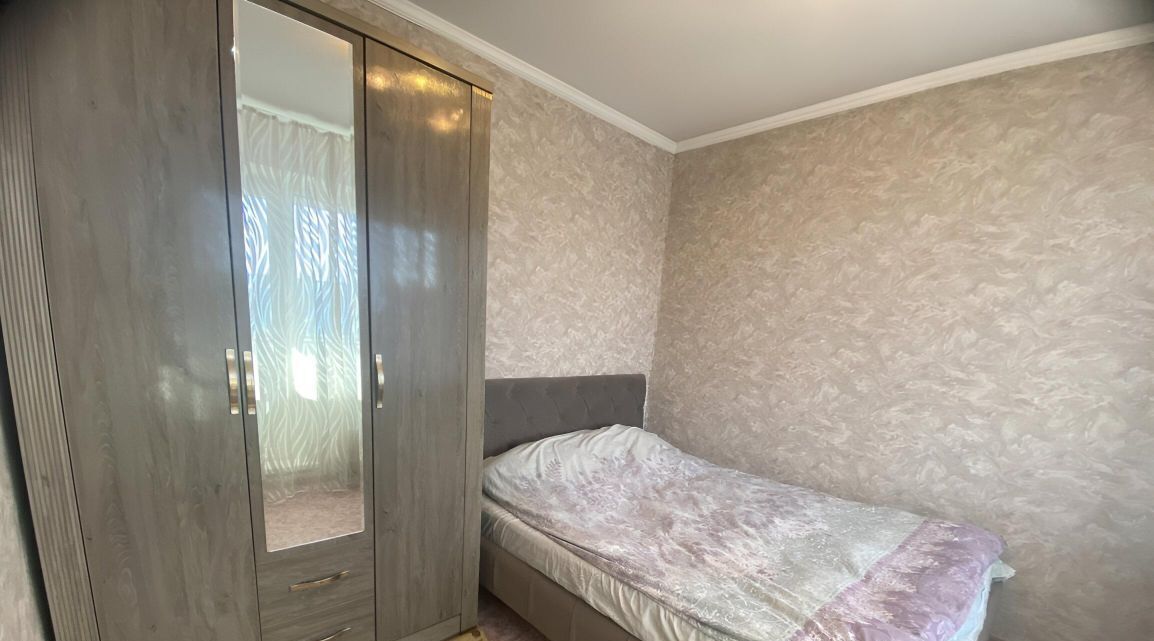 квартира г Новокузнецк р-н Орджоникидзевский ул Зорге 44 фото 4