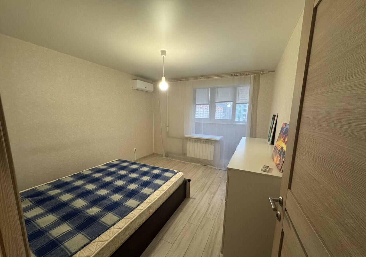 квартира г Краснодар р-н Прикубанский ул им. Героя Аверкиева А.А. 18 фото 4