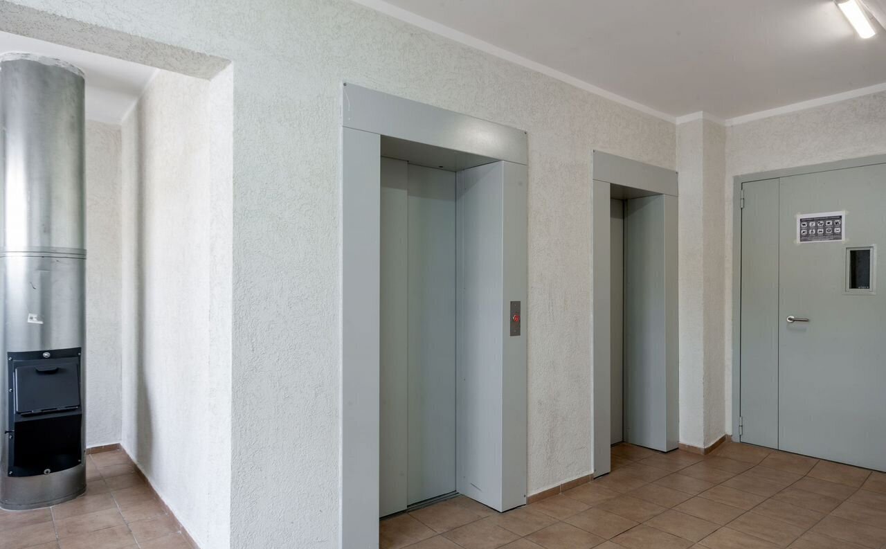 квартира г Красноярск р-н Октябрьский ул Елены Стасовой 48а фото 18