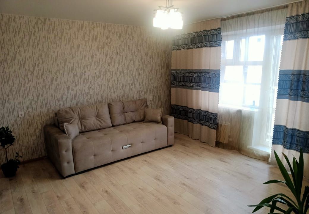 квартира г Красноярск р-н Свердловский ул Судостроительная 31к фото 6