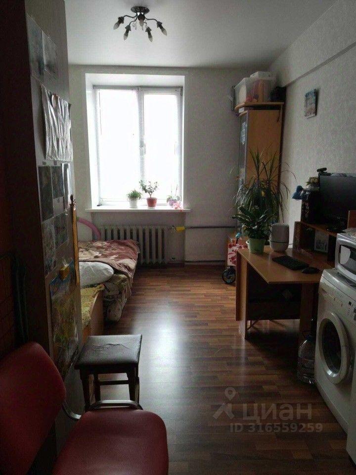 квартира г Екатеринбург р-н Орджоникидзевский улица 40-летия Октября, 3 фото 9