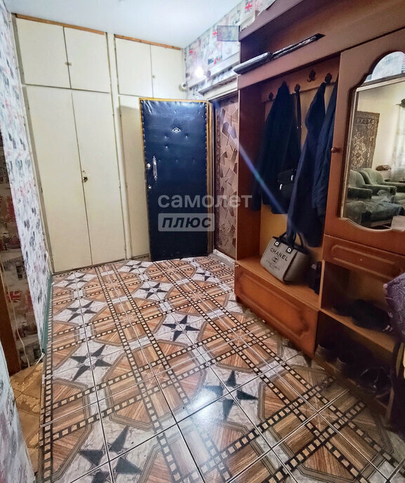 квартира г Астрахань ул Адмирала Нахимова 44к/1 фото 6