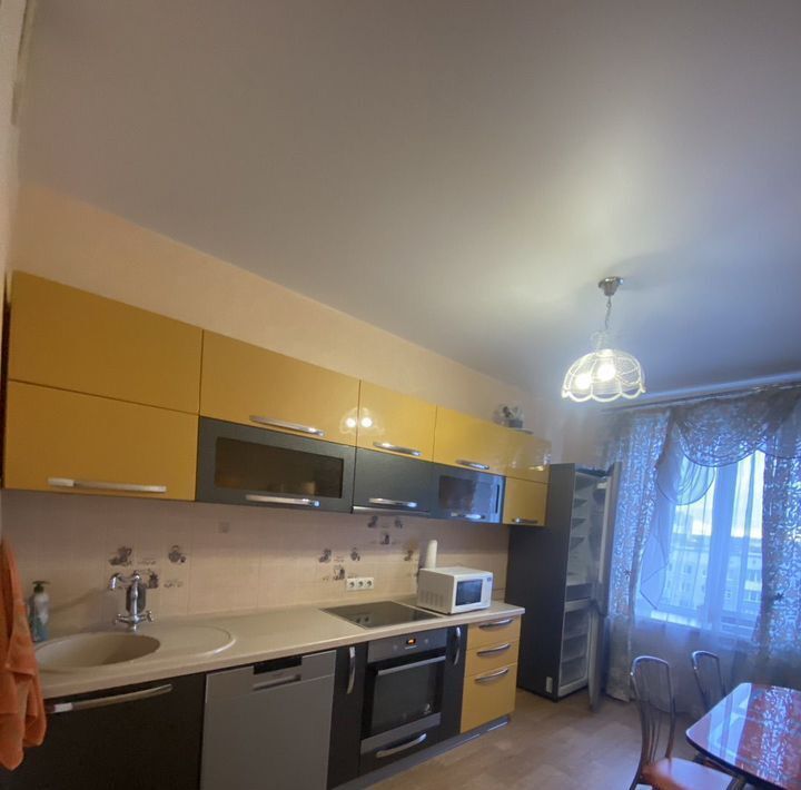 квартира г Новосибирск р-н Дзержинский ул Авиастроителей 11/1 фото 2